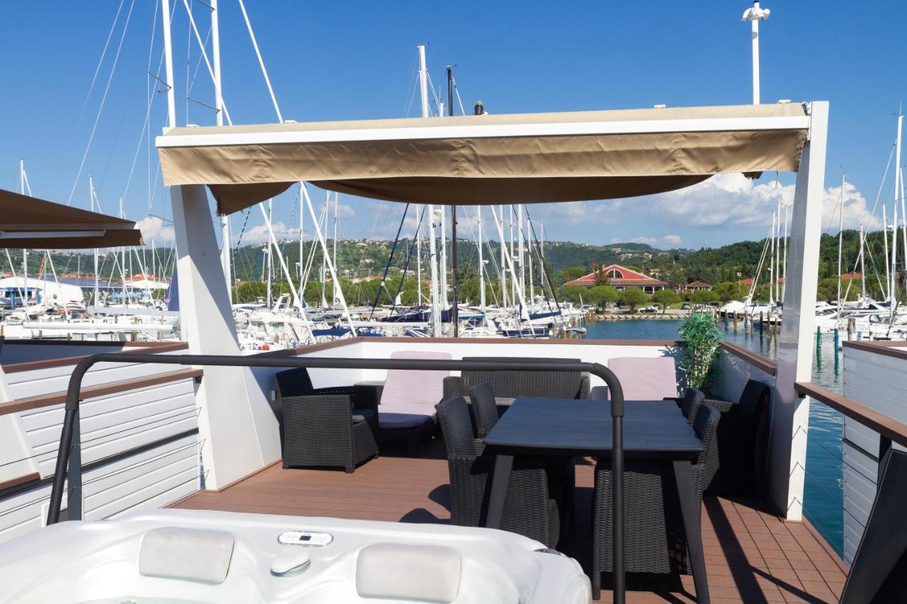 Bamboo Floating House Portoroz 아파트 외부 사진